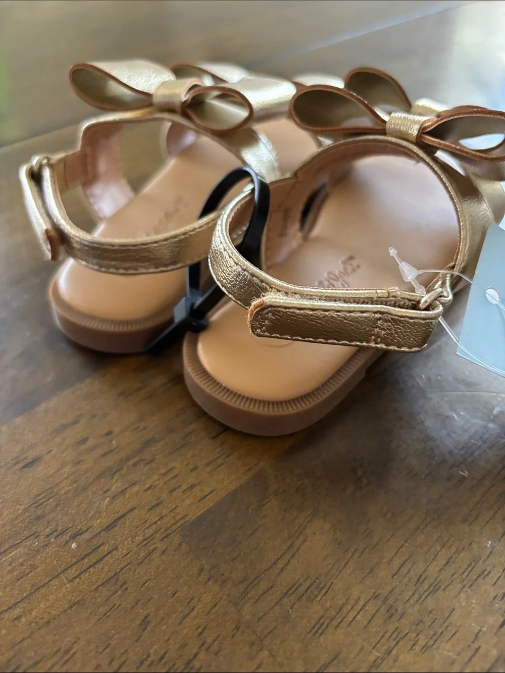 NWT Cat & Jack Gold Bow Sandals